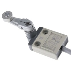 D4C-1320 - Compact Enclosed Limit Switch - 1