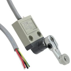 D4C-3324 - Compact Enclosed Limit Switch - 1