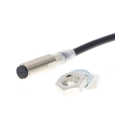 E2E-X3C28 2M - Proximity Sensor - 1