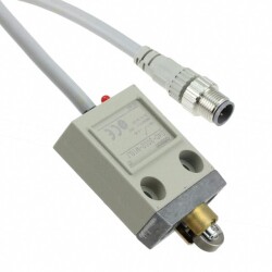 D4C-3002-M1GJ 0.5M - Limit Switch - 1