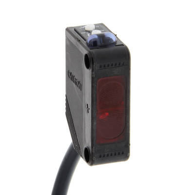 E3Z-D81 5M - Photoelectric Sensor - 1