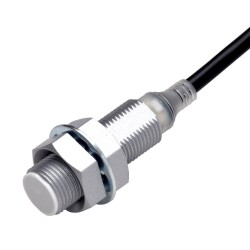 E2EQ-X6B1T12 2M - Proximity Sensor - 1