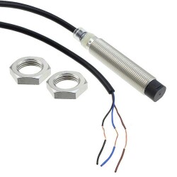 E2B-M12LN05-WP-C2 5M - Proximity Sensor - 1