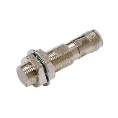 E2E-X4B3D12-M1 - Proximity Sensor - 1