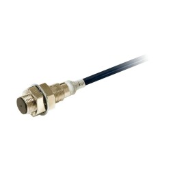 E2E-X6B1T12-R 2M - Proximity Sensor - 1