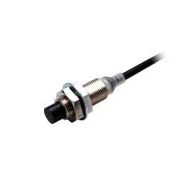 E2E-X10MB1T12 2M - Proximity Sensor - 1