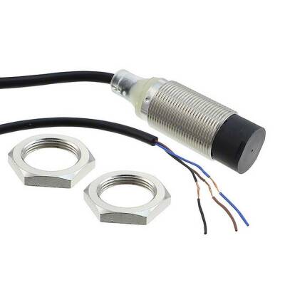 E2B-M18KN10-WP-B1 5M - Proximity Sensor - 1